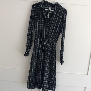 NWT Gap shirt dress in black/white check. S-tall.